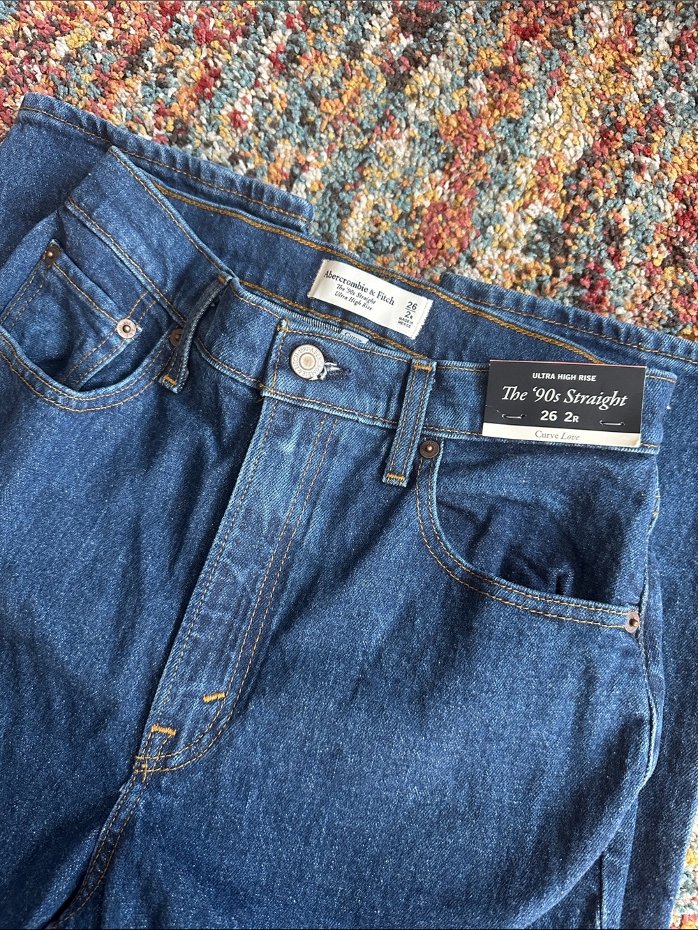 NWT’s Abercrombie Curve Love Ultra High Rise 90s Straight Jean - Picture 7 of 9